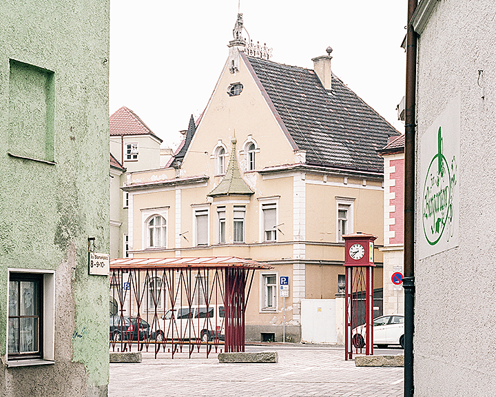 Zitzelsberger_Wartehaus
