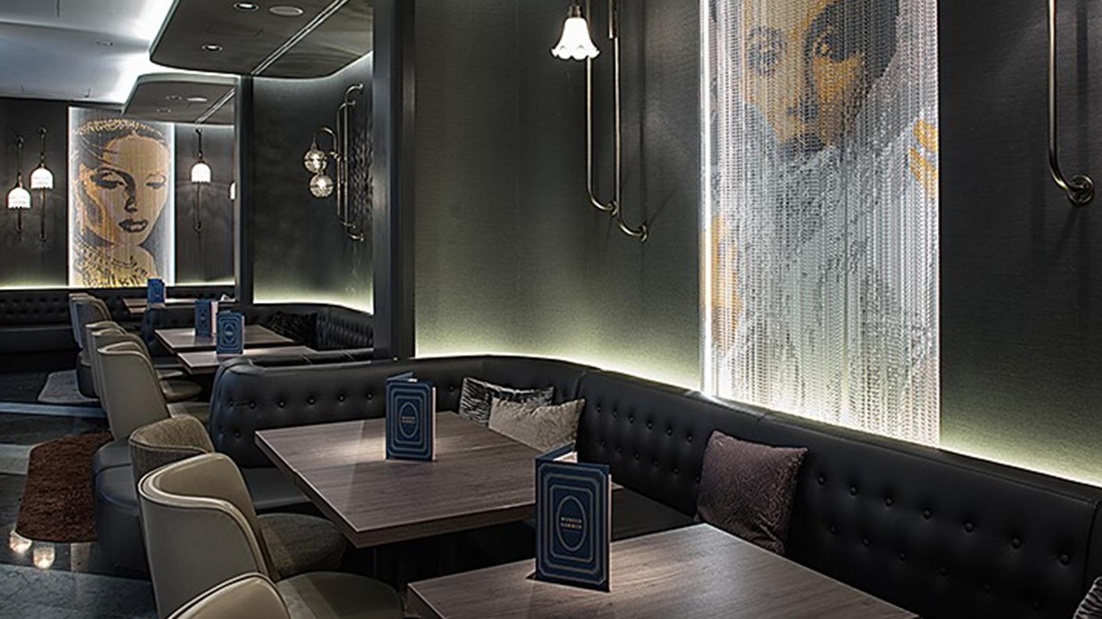 Olufemi_Renaissance_Hotel_Wien_4_3