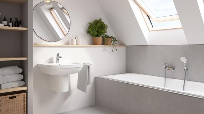 Eurosmart_bathroom faucets_stock picture bathroom