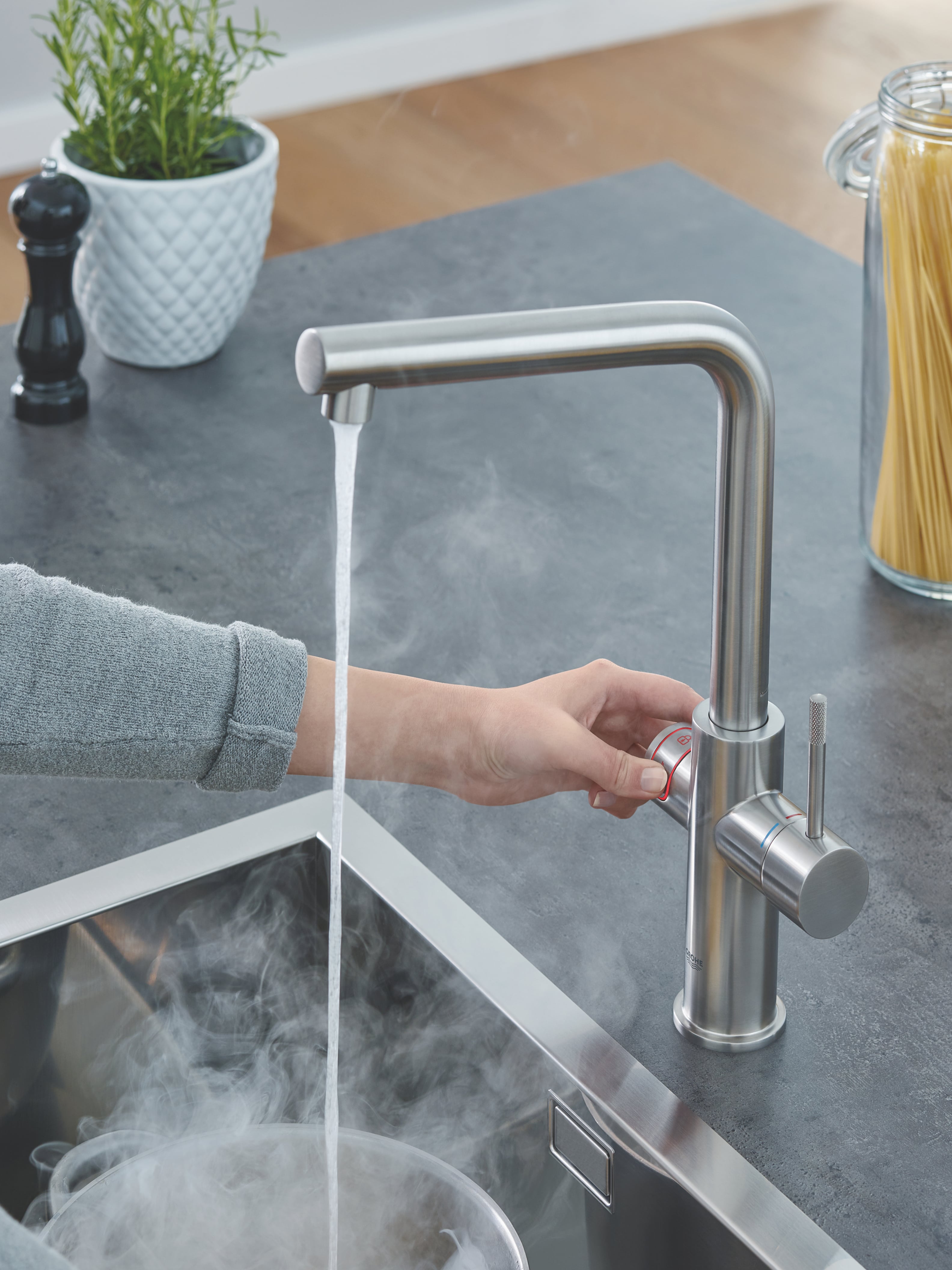 GROHE_Scrollytelling_Red12