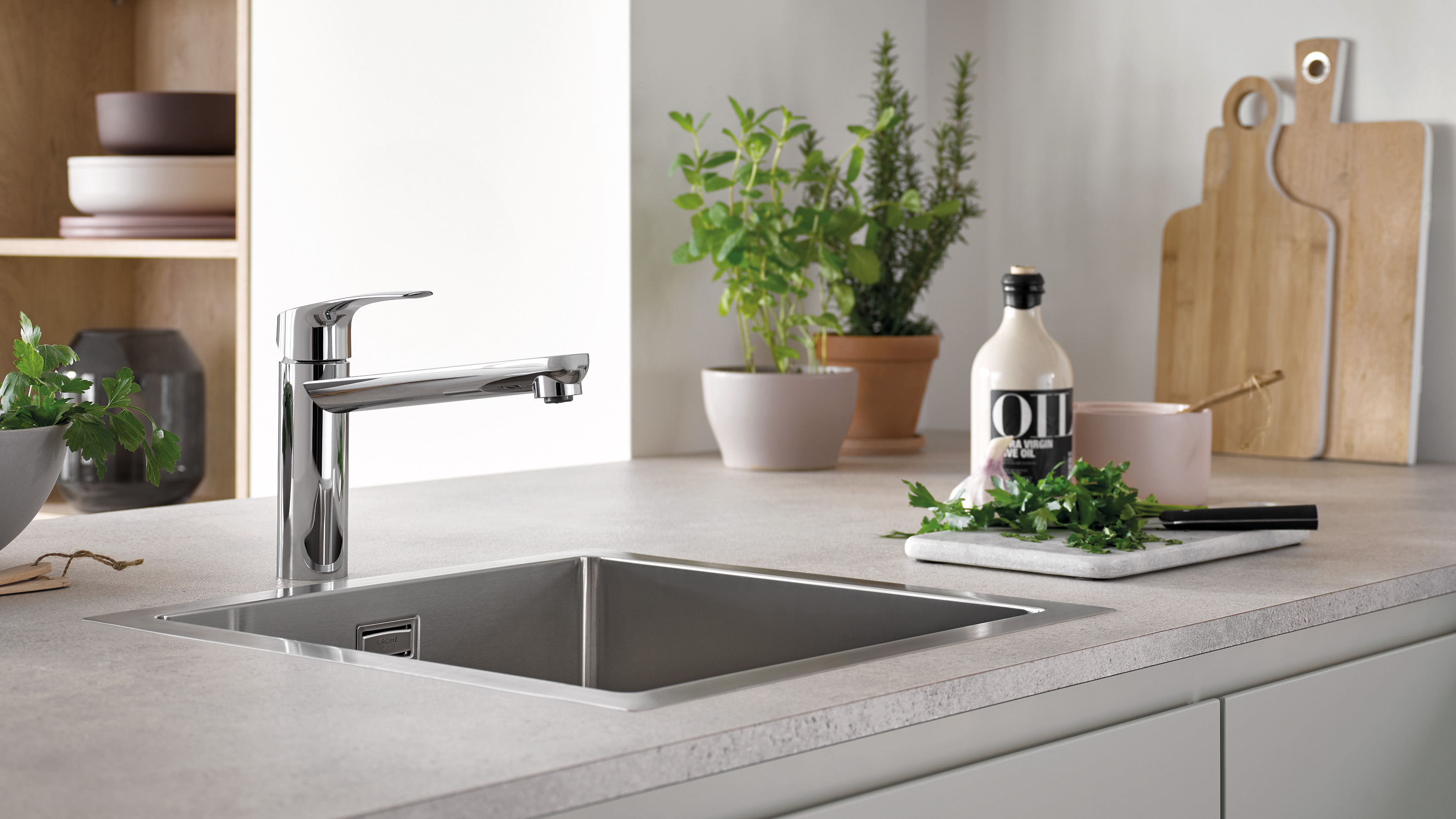 Eurosmart_Collage-05_stock picture_kitchen