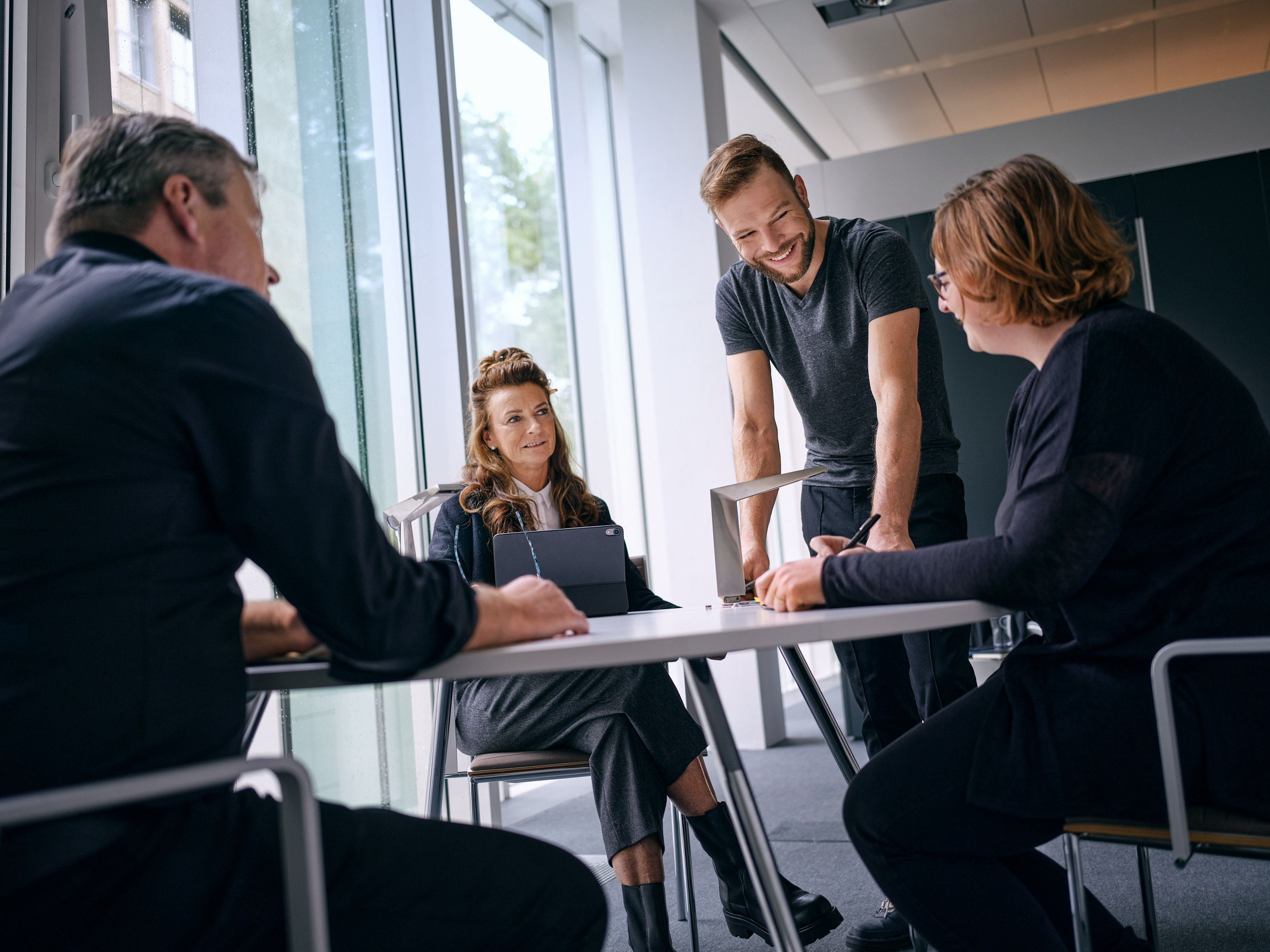 LIXIL Global-Design_Collage-06