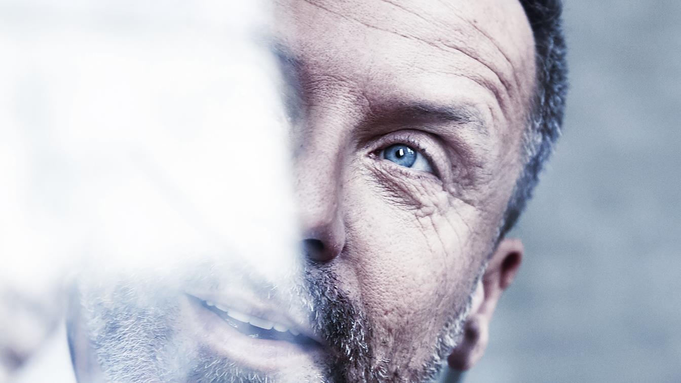 Installer_Thumbnail_stock picture