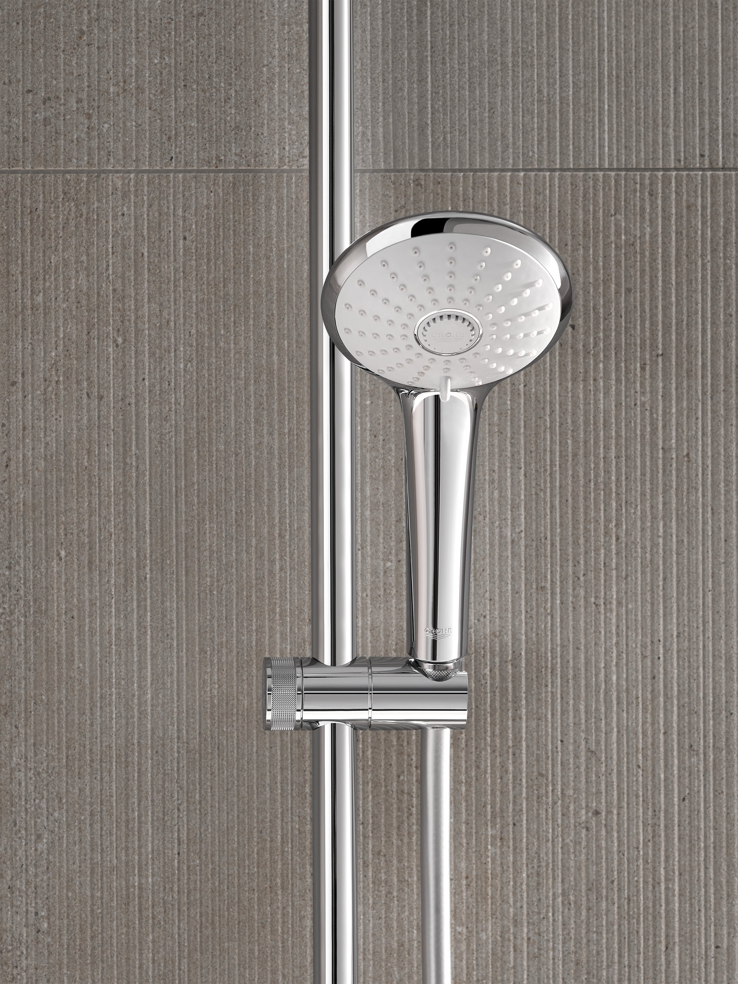 Showers_07_Collage-04