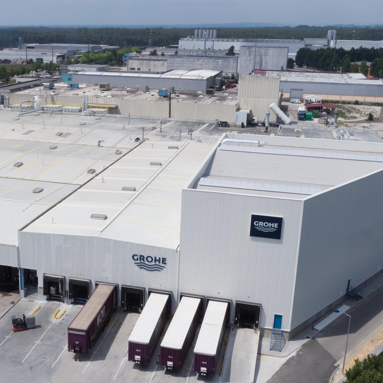 Technology_11_Collage-05