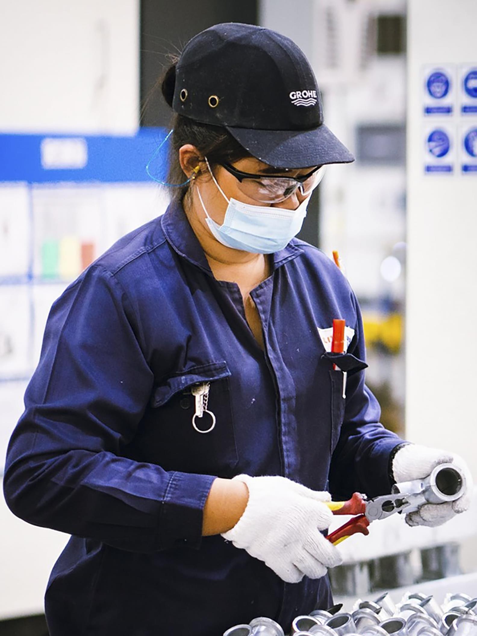 Technology_15_Collage-07